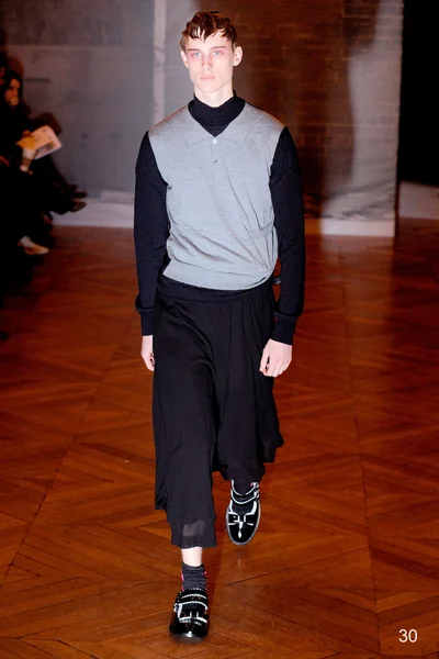 Look 30